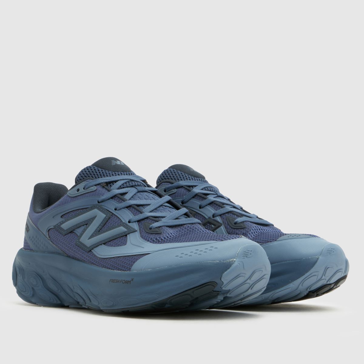 New Balance Fresh Foam TRN in Navy New Balance Fresh Foam TRN 8