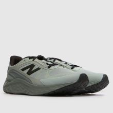 New Balance Fresh Foam Arishi V4 in Light Grey New Balance Fresh Foam Arishi V4,2 of 4