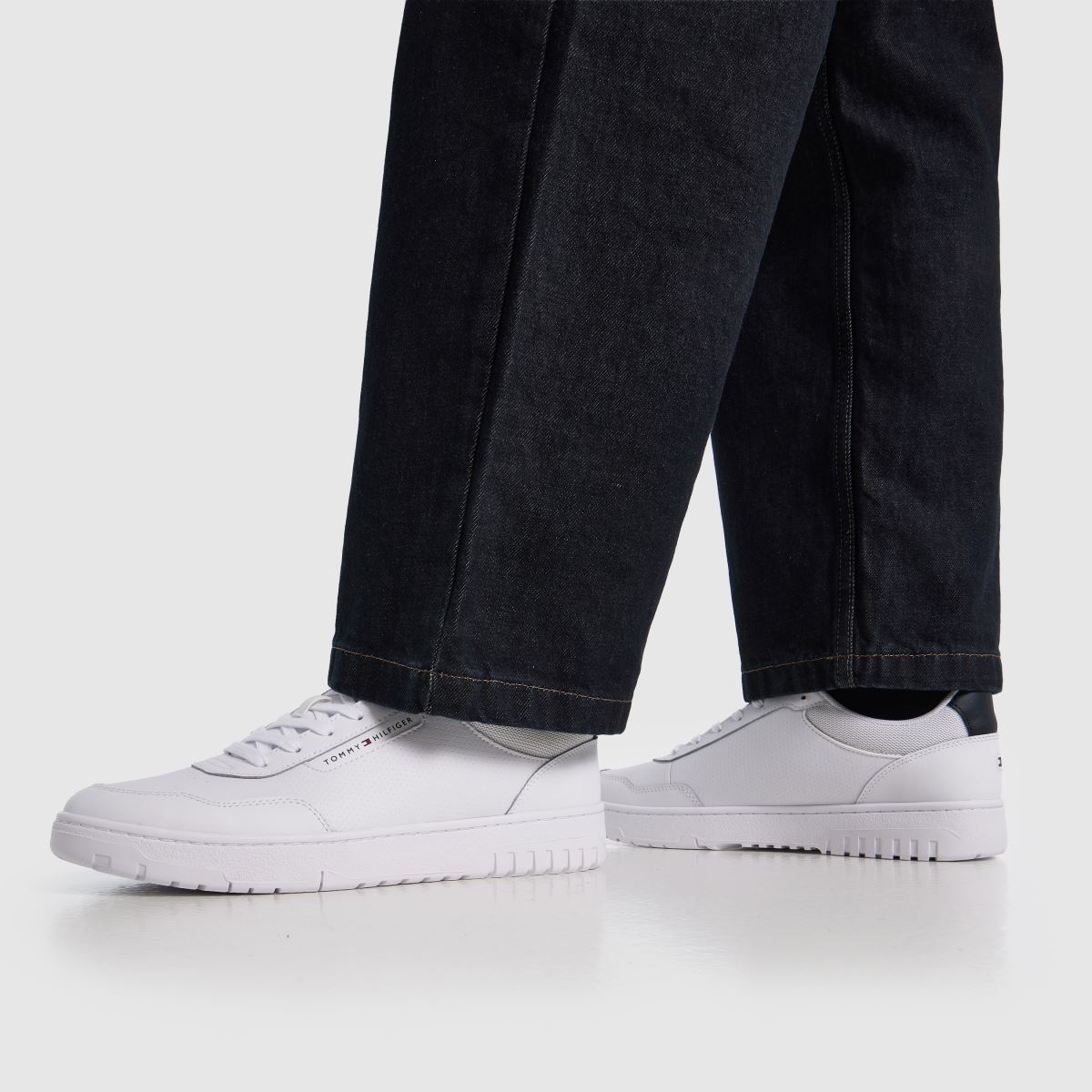 TOMMY HILFIGER Basket Core Lite in White TOMMY HILFIGER Basket Core Lite 8