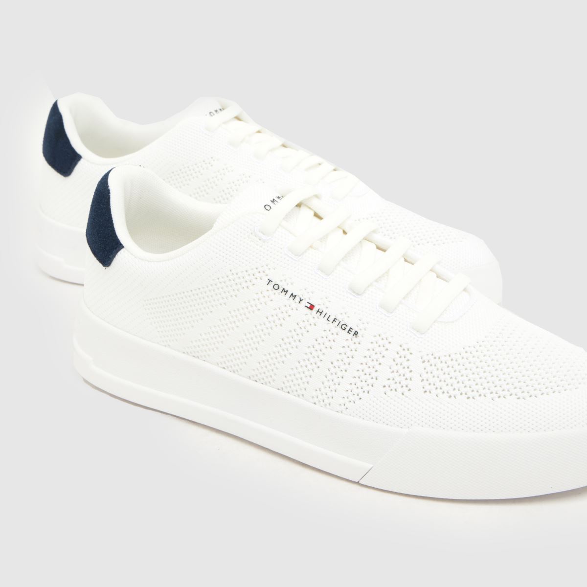 TOMMY HILFIGER Court Knit in White TOMMY HILFIGER Court Knit 4