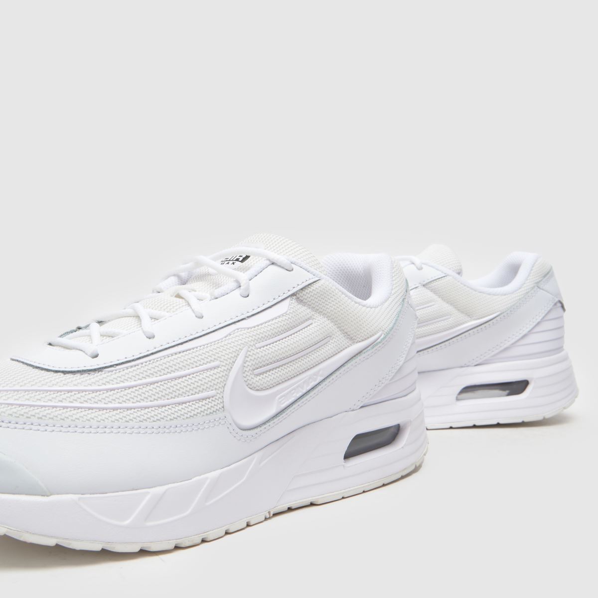 Mens White Nike Air Max Verse Trainers schuh