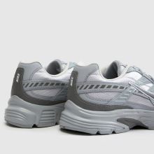 Nike Initiator in Light Grey Nike Initiator,4 of 4