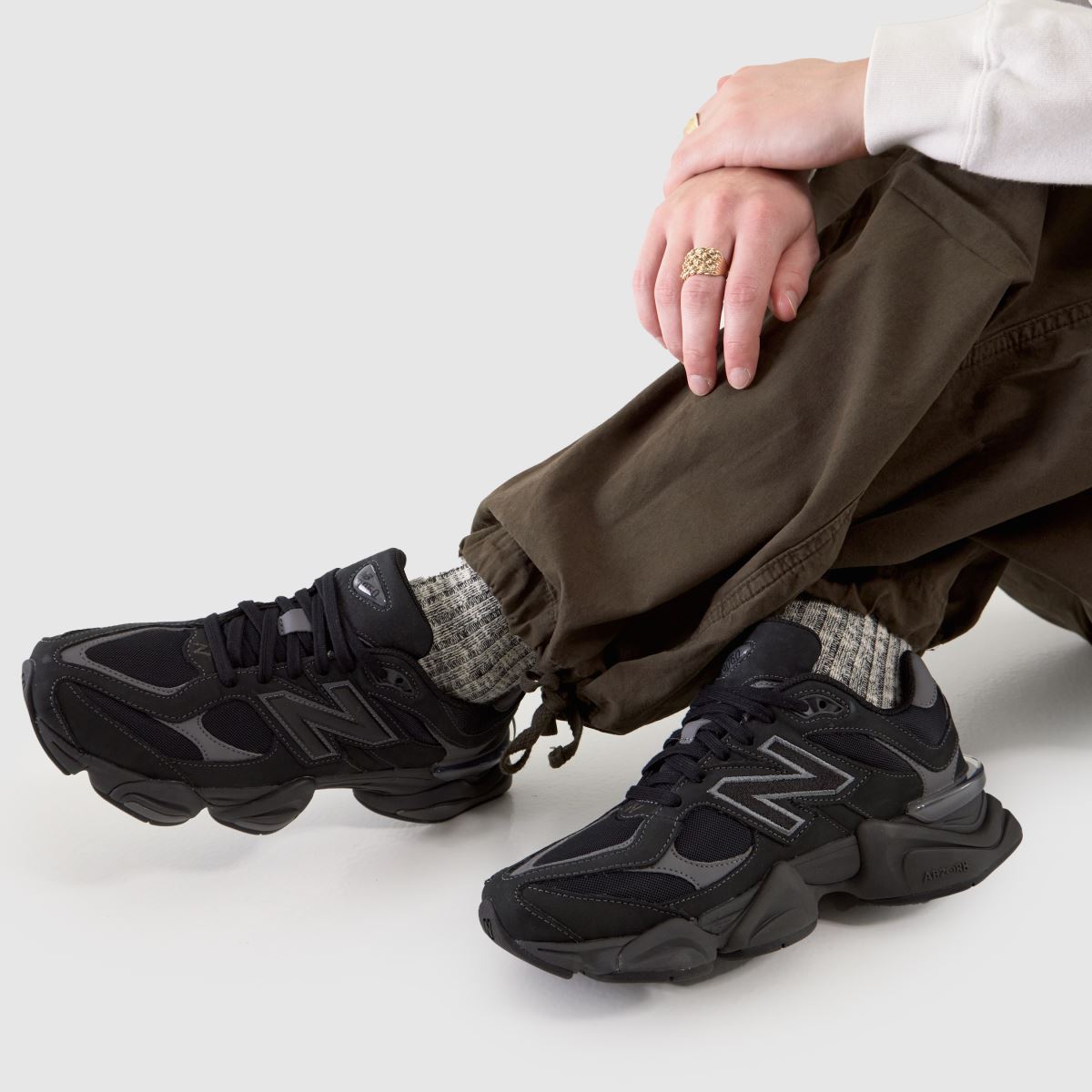 New Balance 9060 in Black New Balance 9060 8