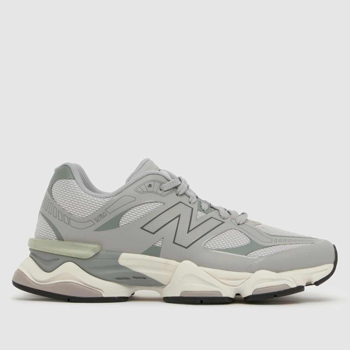 New Balance 9060 Trainers in Grey