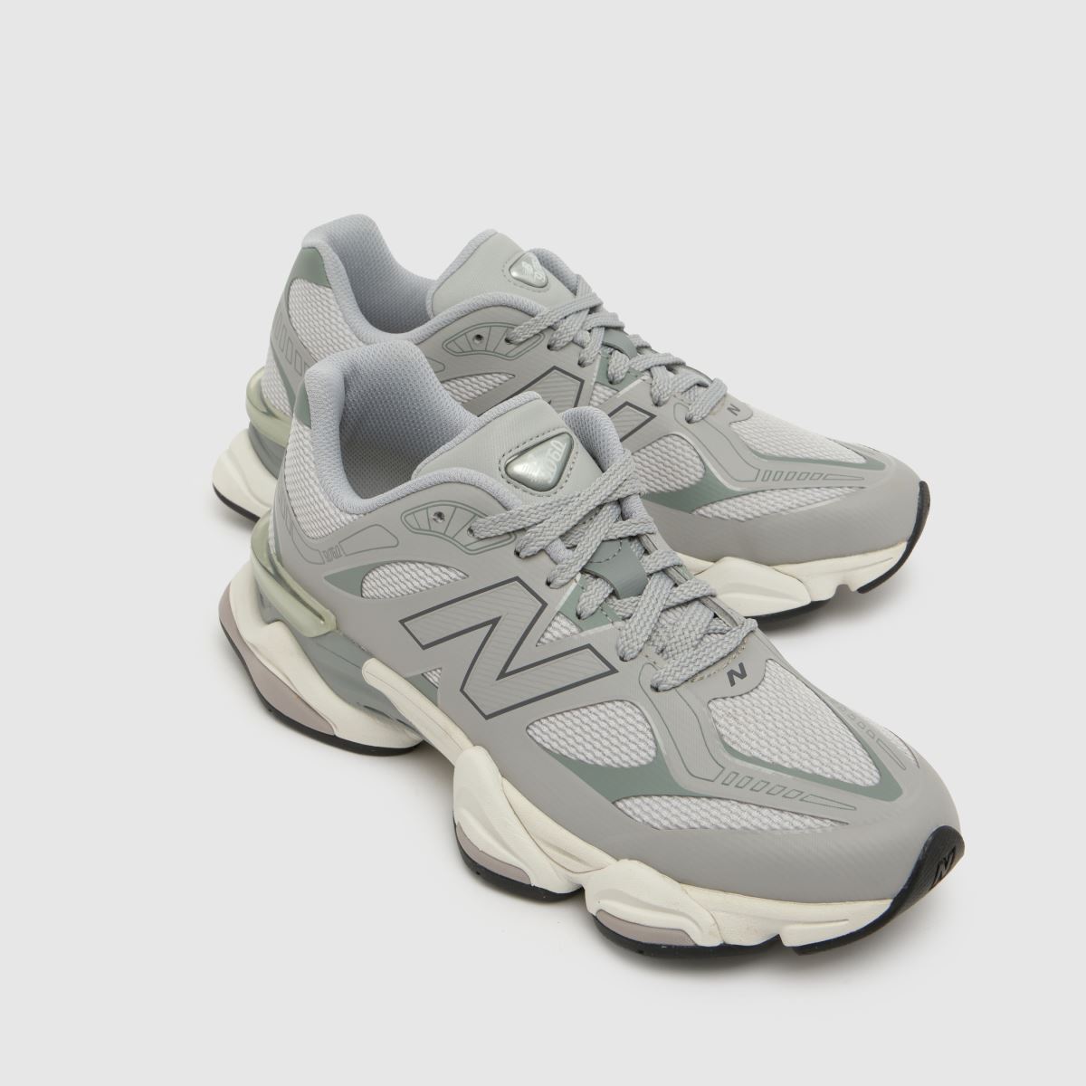 New Balance 9060 in Grey New Balance 9060 4