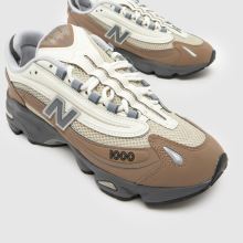 New Balance 1000 in Beige & Brown New Balance 1000,3 of 4