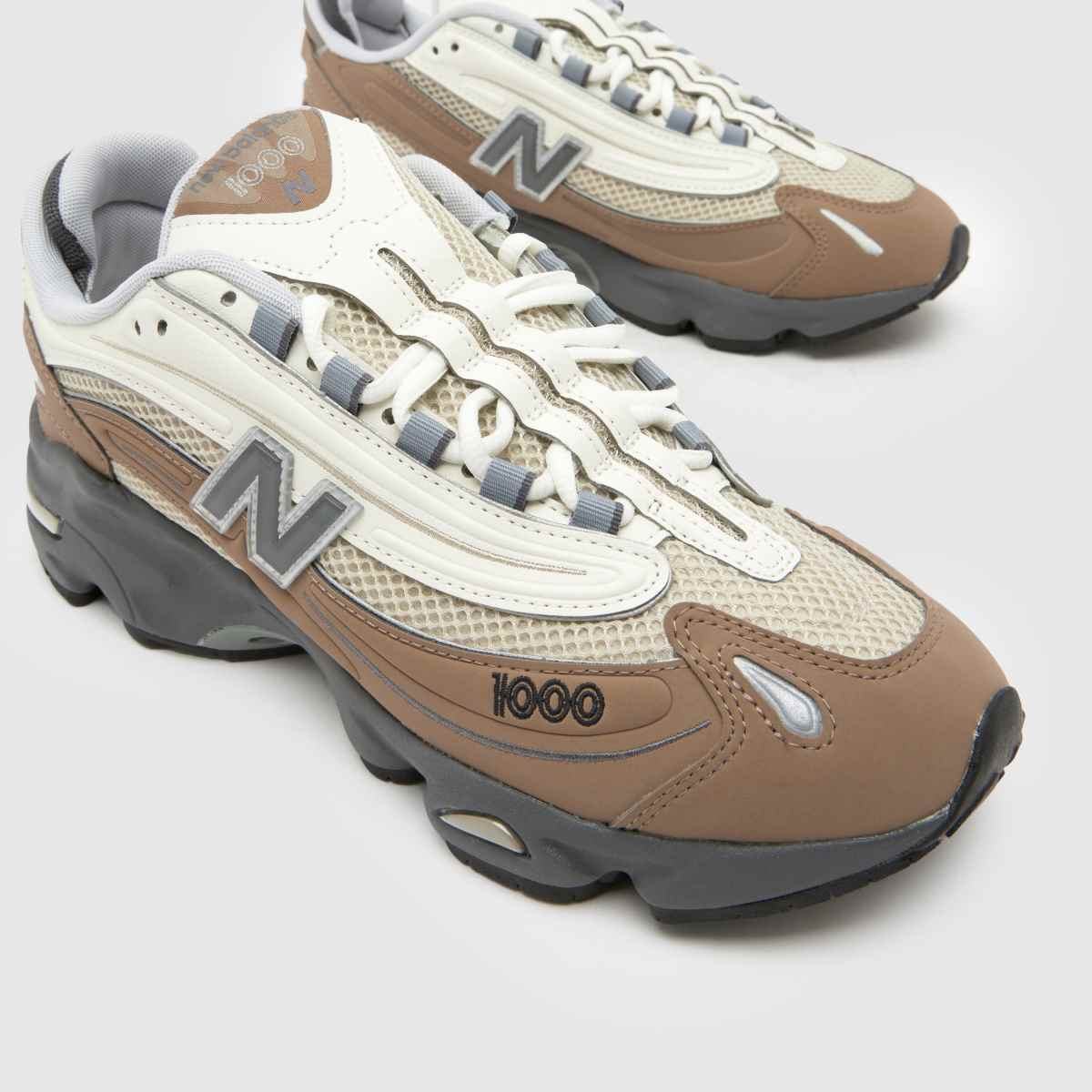 New Balance 1000 in Beige & Brown New Balance 1000 4