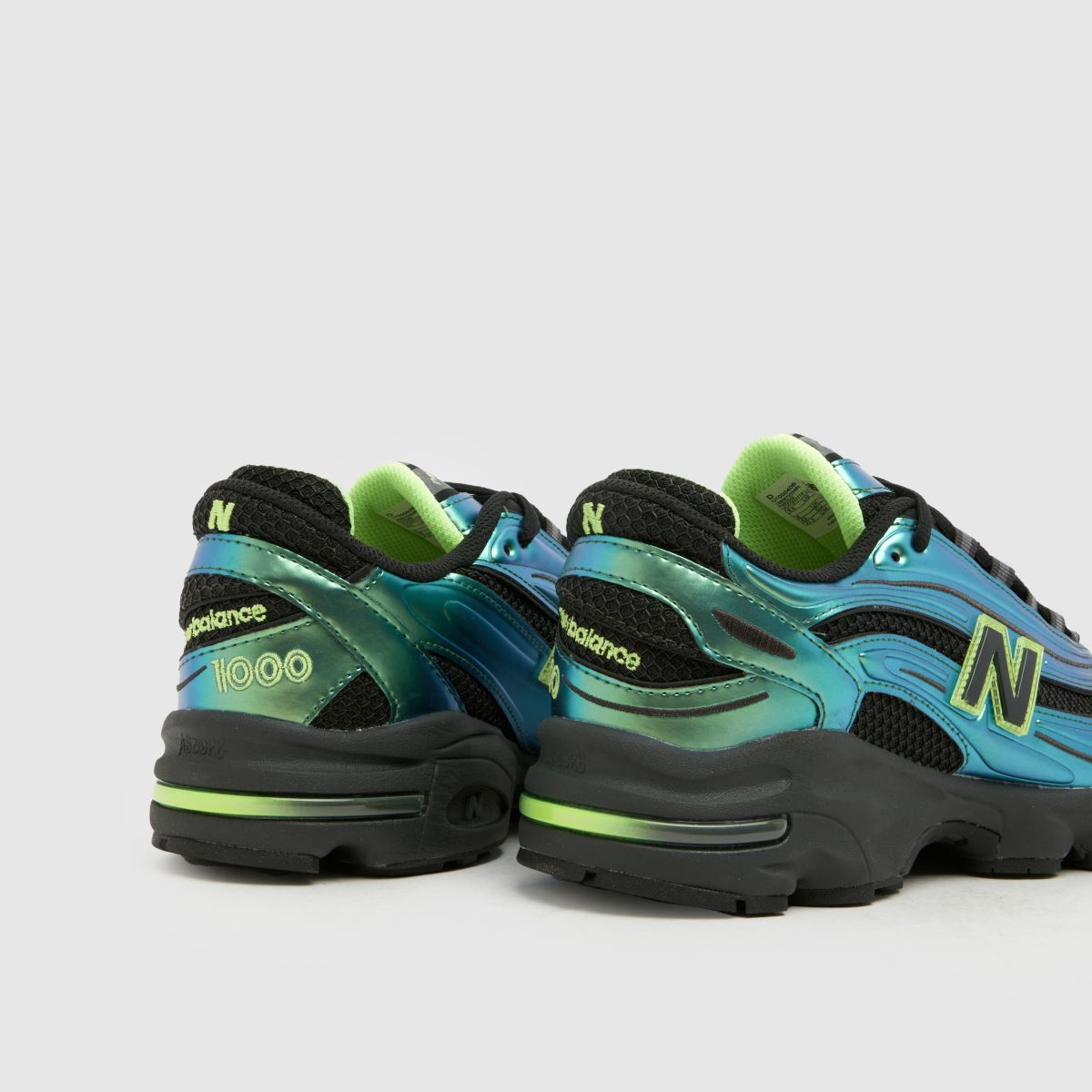 New Balance 1000 in Black & Green New Balance 1000 7