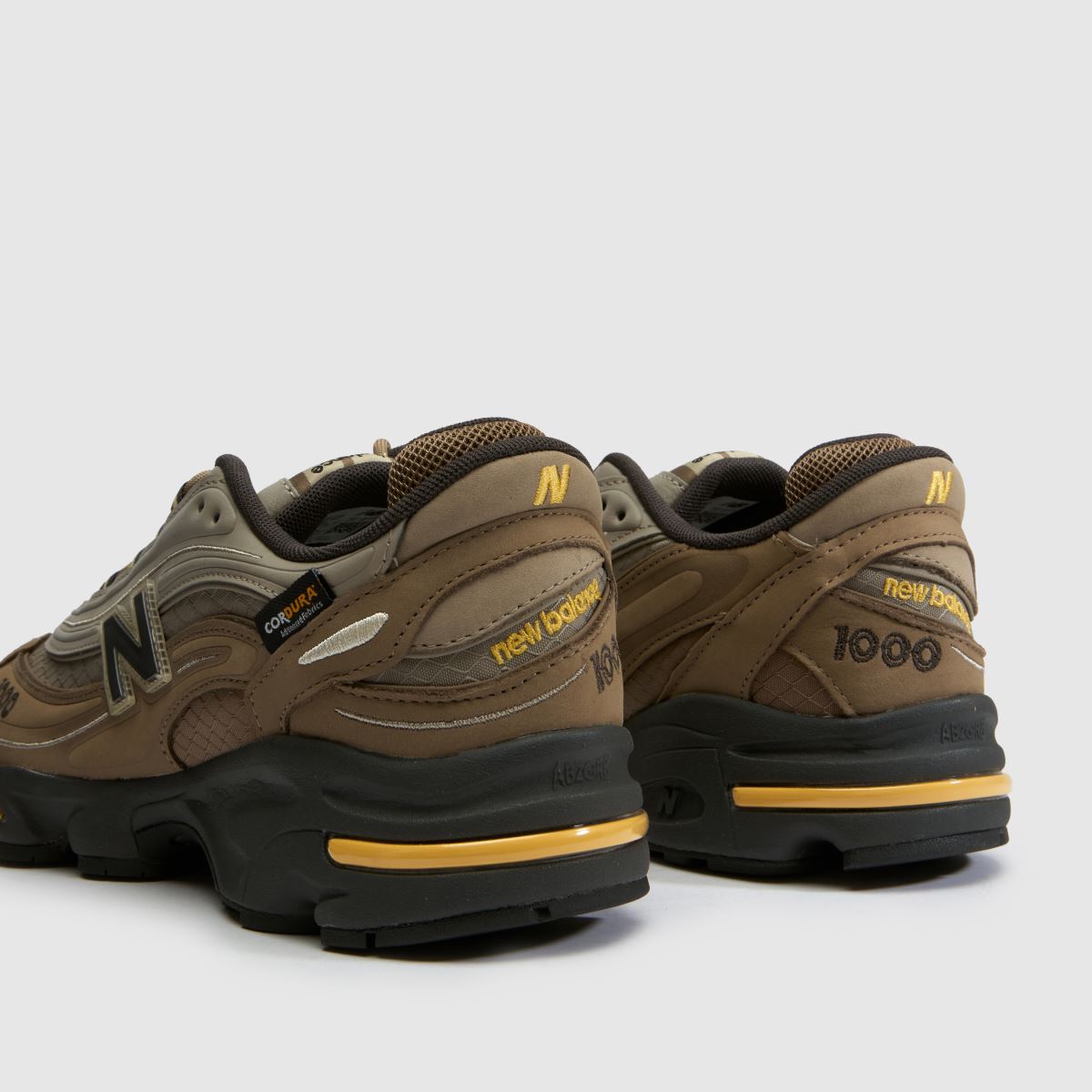 New Balance 1000 in Brown & Black New Balance 1000 4