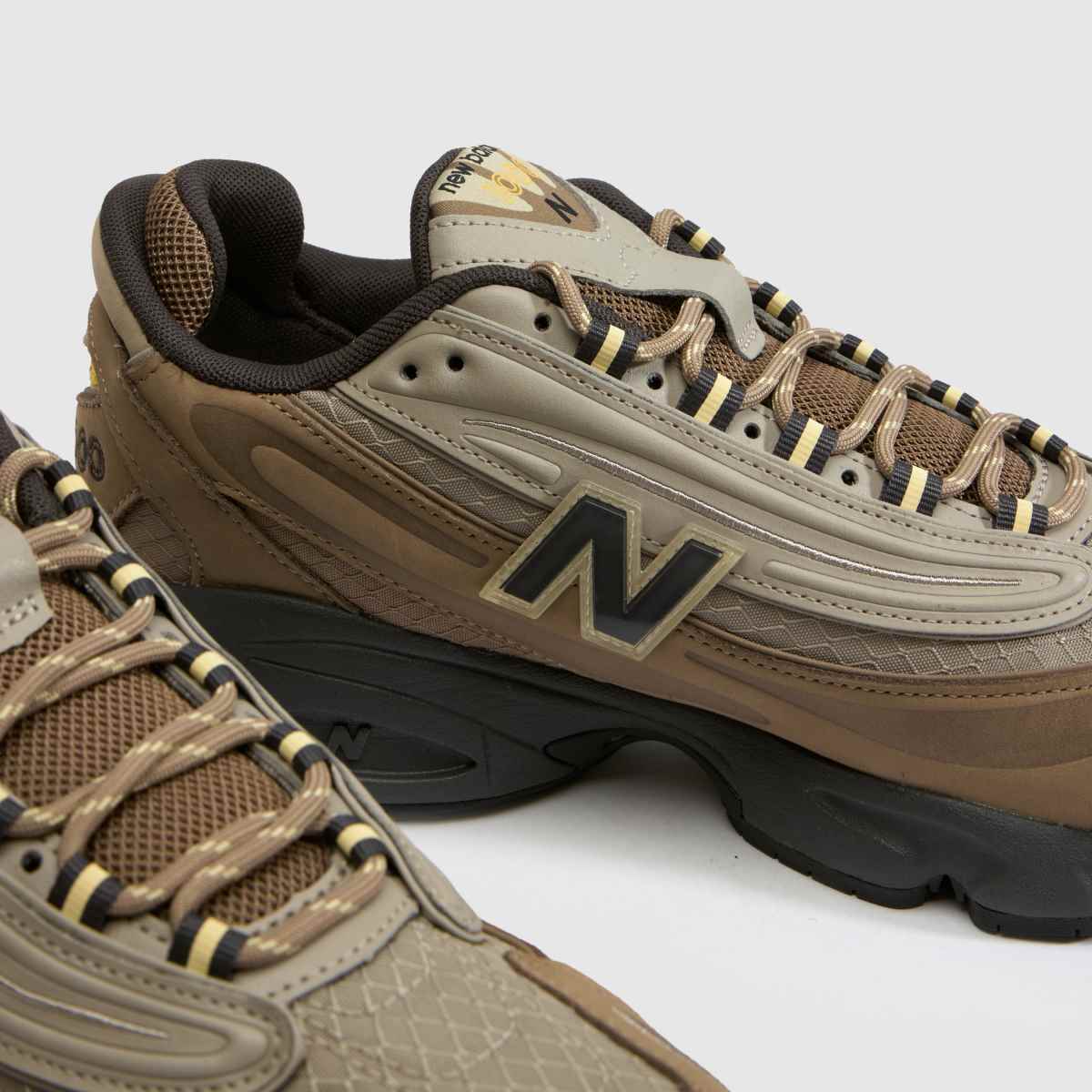 New Balance 1000 in Brown & Black New Balance 1000 7