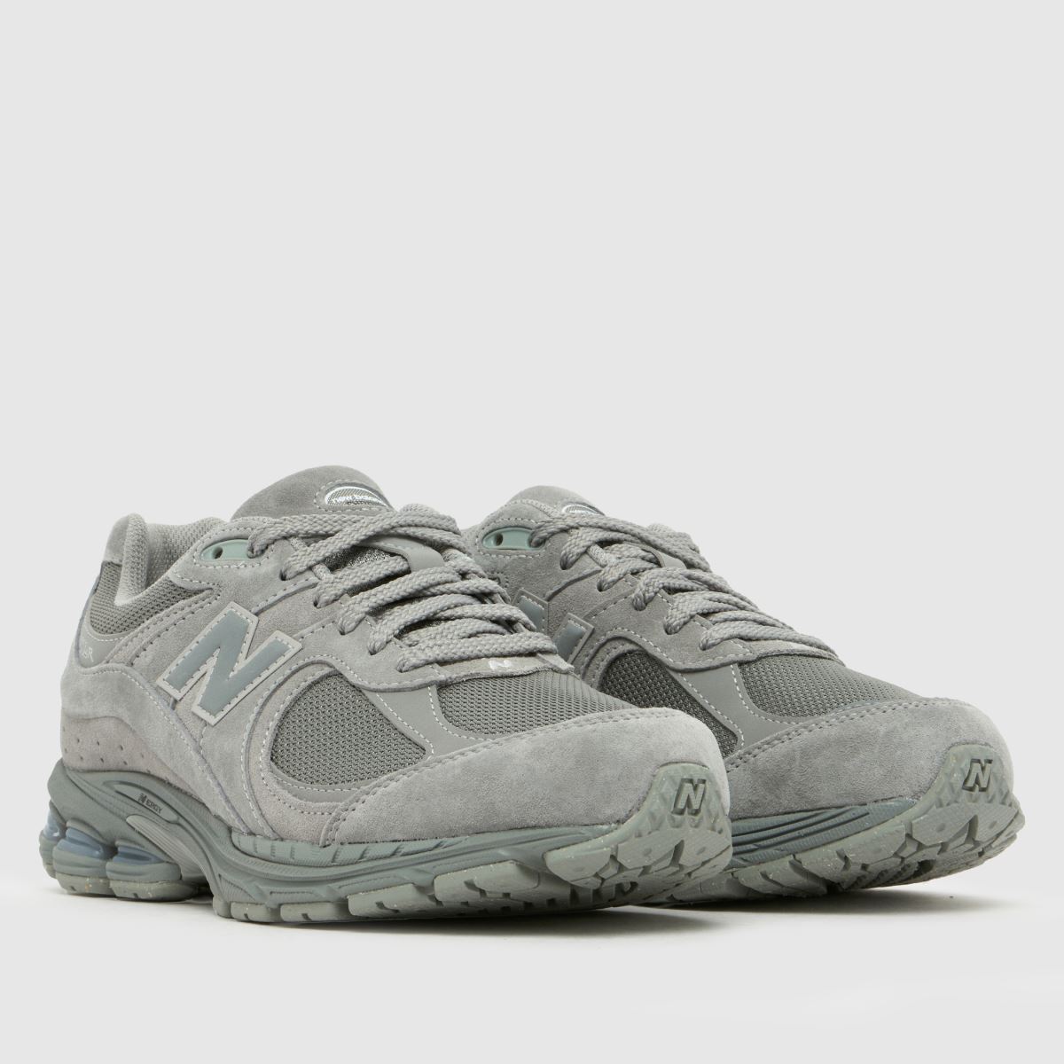 New Balance 2002 in Grey New Balance 2002 8