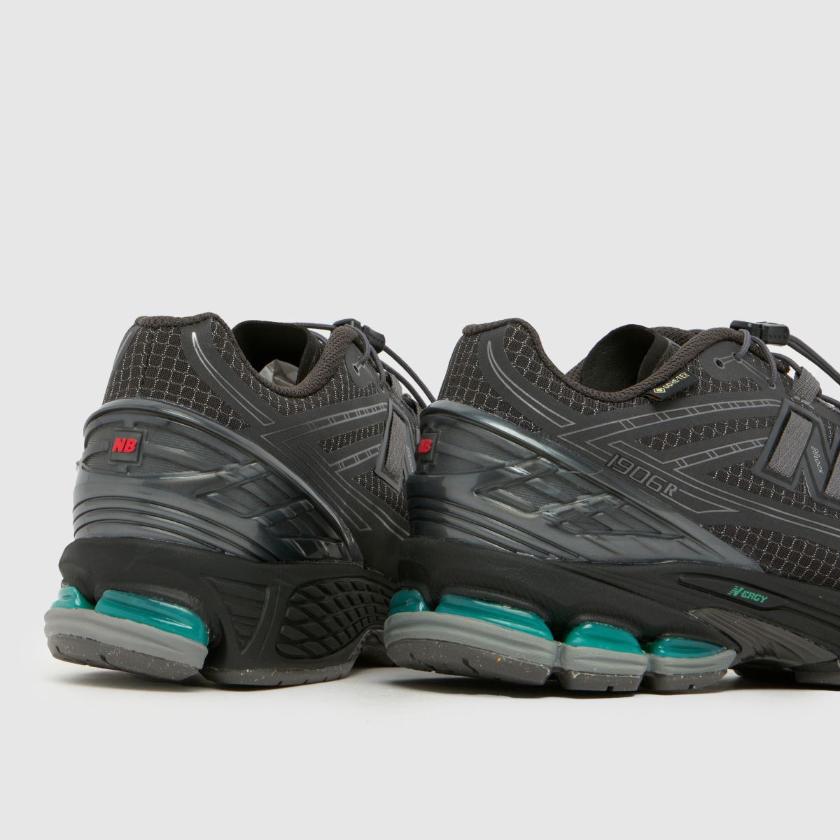 New Balance 1906 GORE-TEX in Black Multi New Balance 1906 GORE-TEX 7