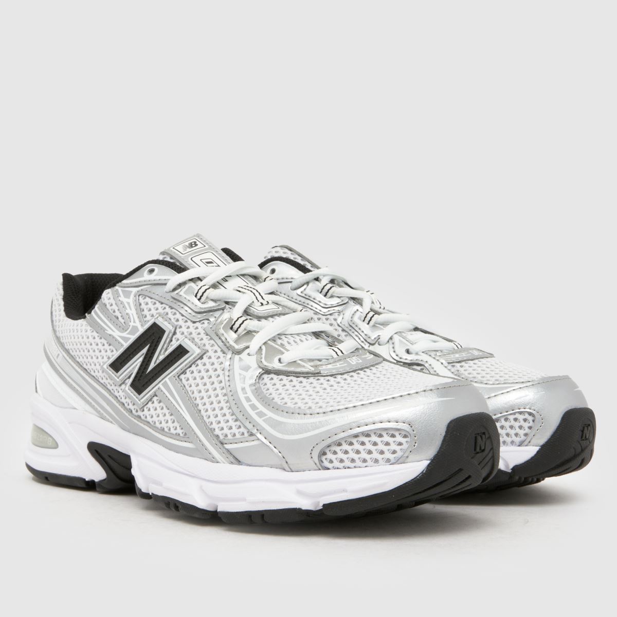 New Balance 740 in White & Silver New Balance 740 1