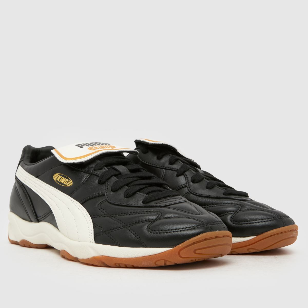 PUMA King Indoor in Black & White PUMA King Indoor 1