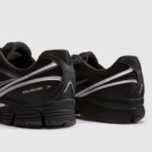 Saucony Guide 7 in Black & Silver Saucony Guide 7,4 of 4