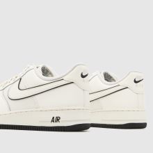nike air force pull off