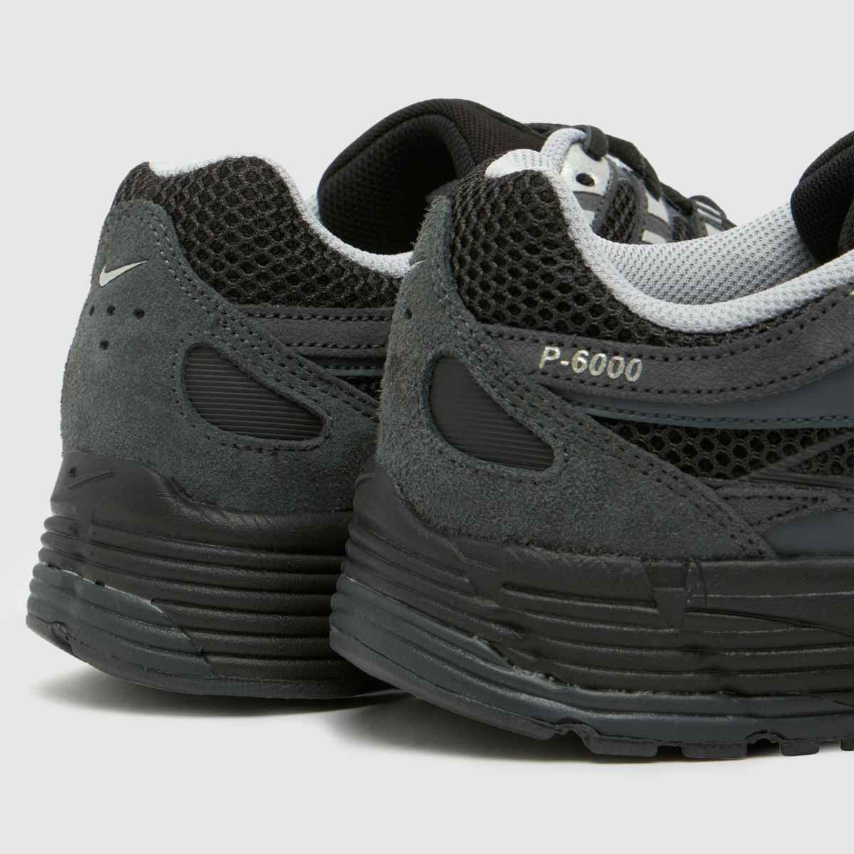Herren Nike Dunkelgrau P-6000 Sneaker Nike P-6000 7