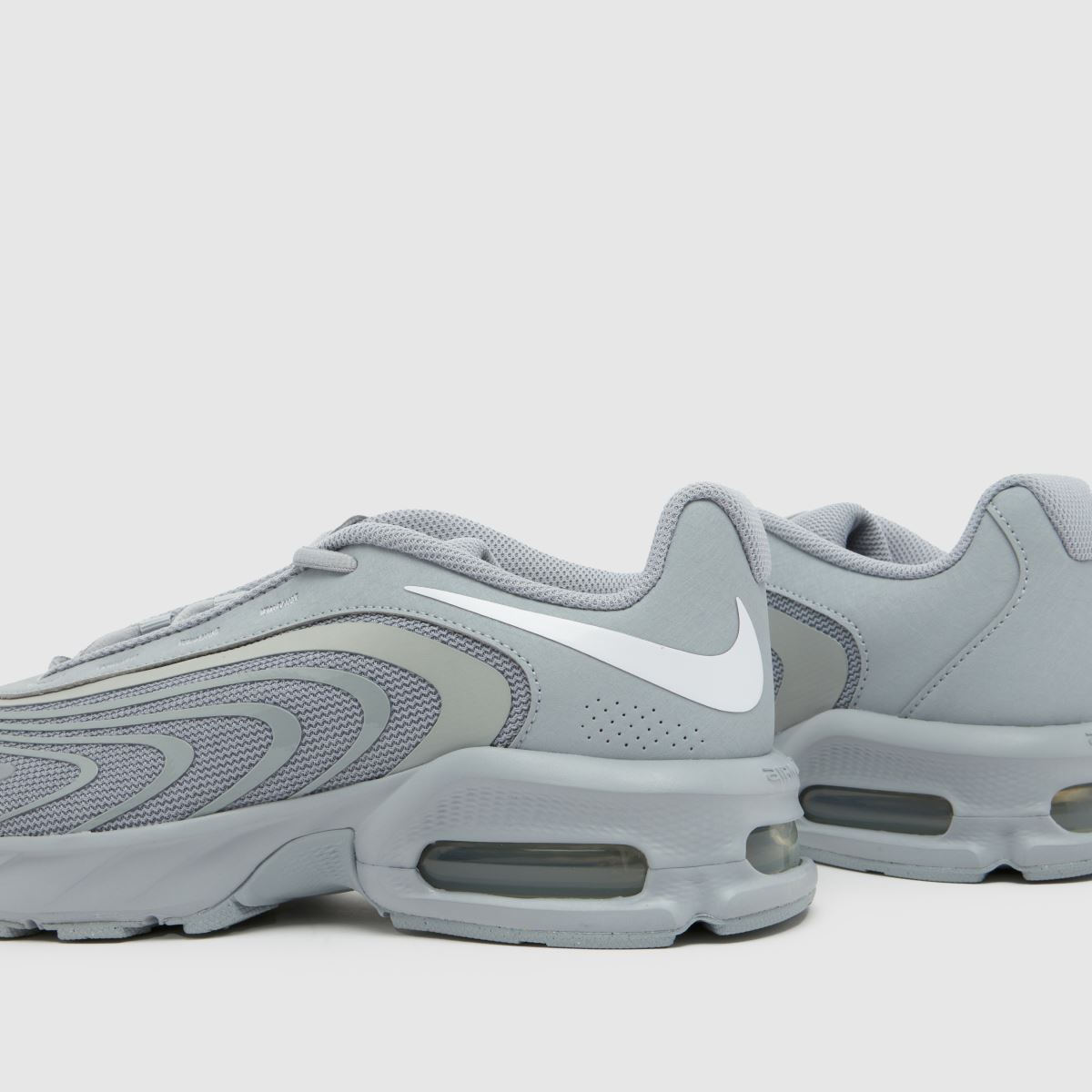 Nike Air Max Fire in Grey Nike Air Max Fire 7