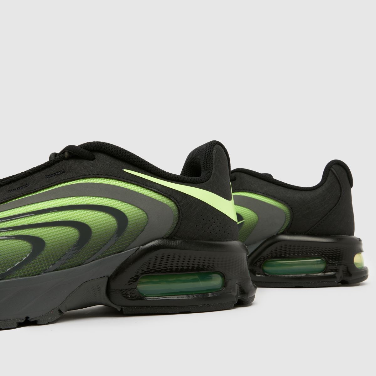 Nike Air Max Fire in Black Multi Nike Air Max Fire 7