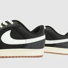 Nike Jordan Jordan Skyline Low in Black Nike Jordan Jordan Skyline Low,4 of 4