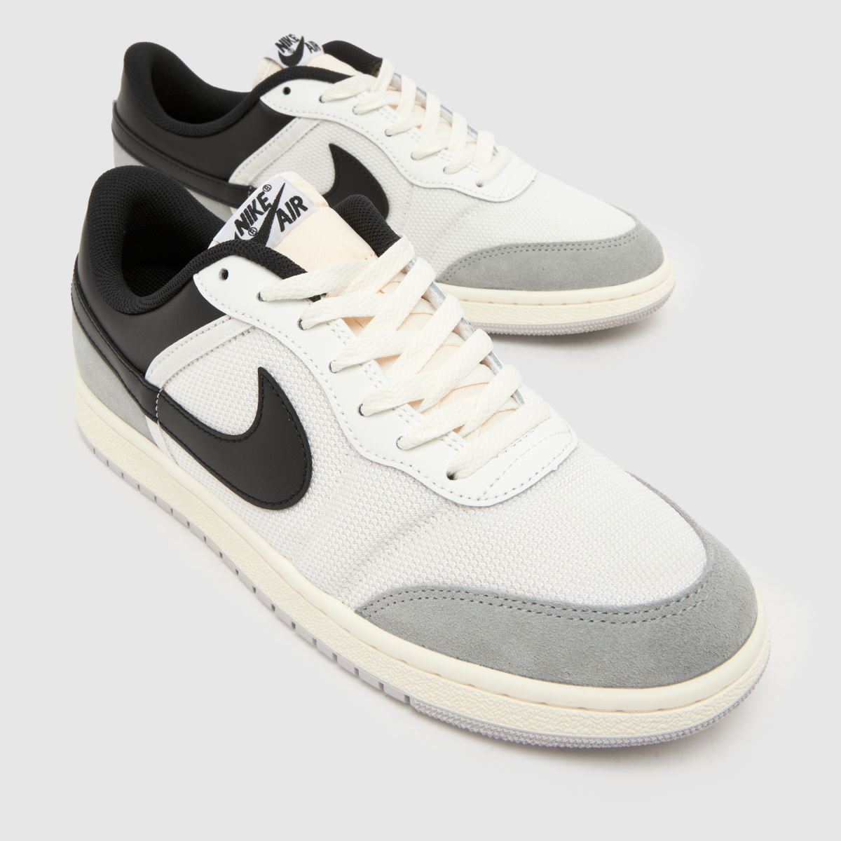 Nike Jordan Skyline Low in Black & Grey Nike Jordan Skyline Low 4