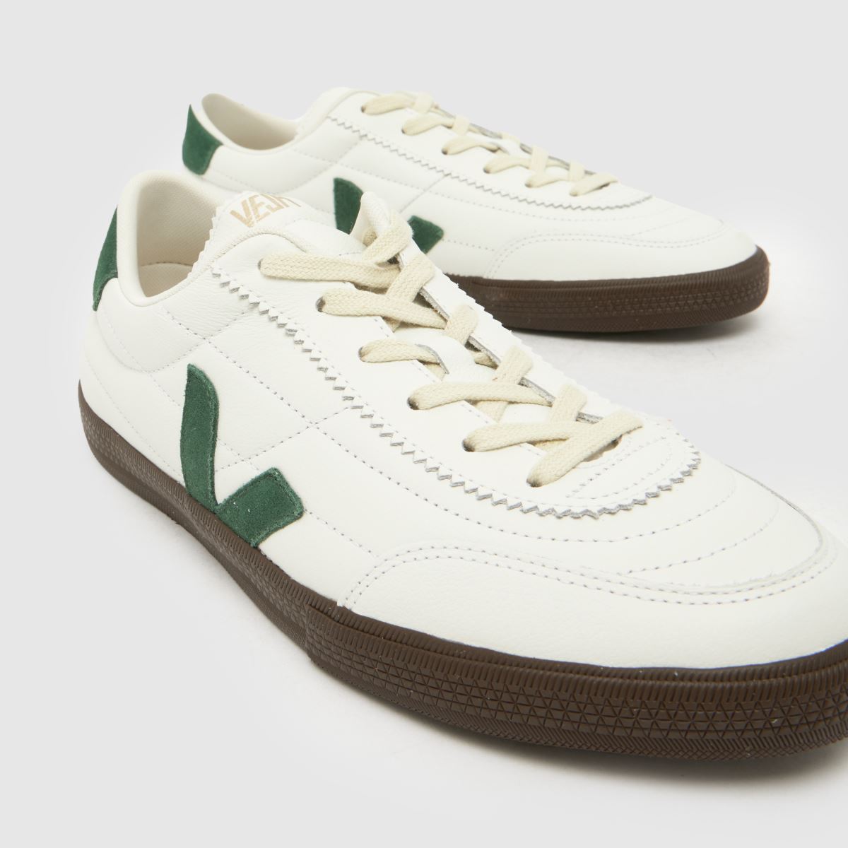 VEJA Panenka in White & Green VEJA Panenka 4