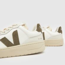 VEJA V-90 in White & Green VEJA V-90,4 of 4