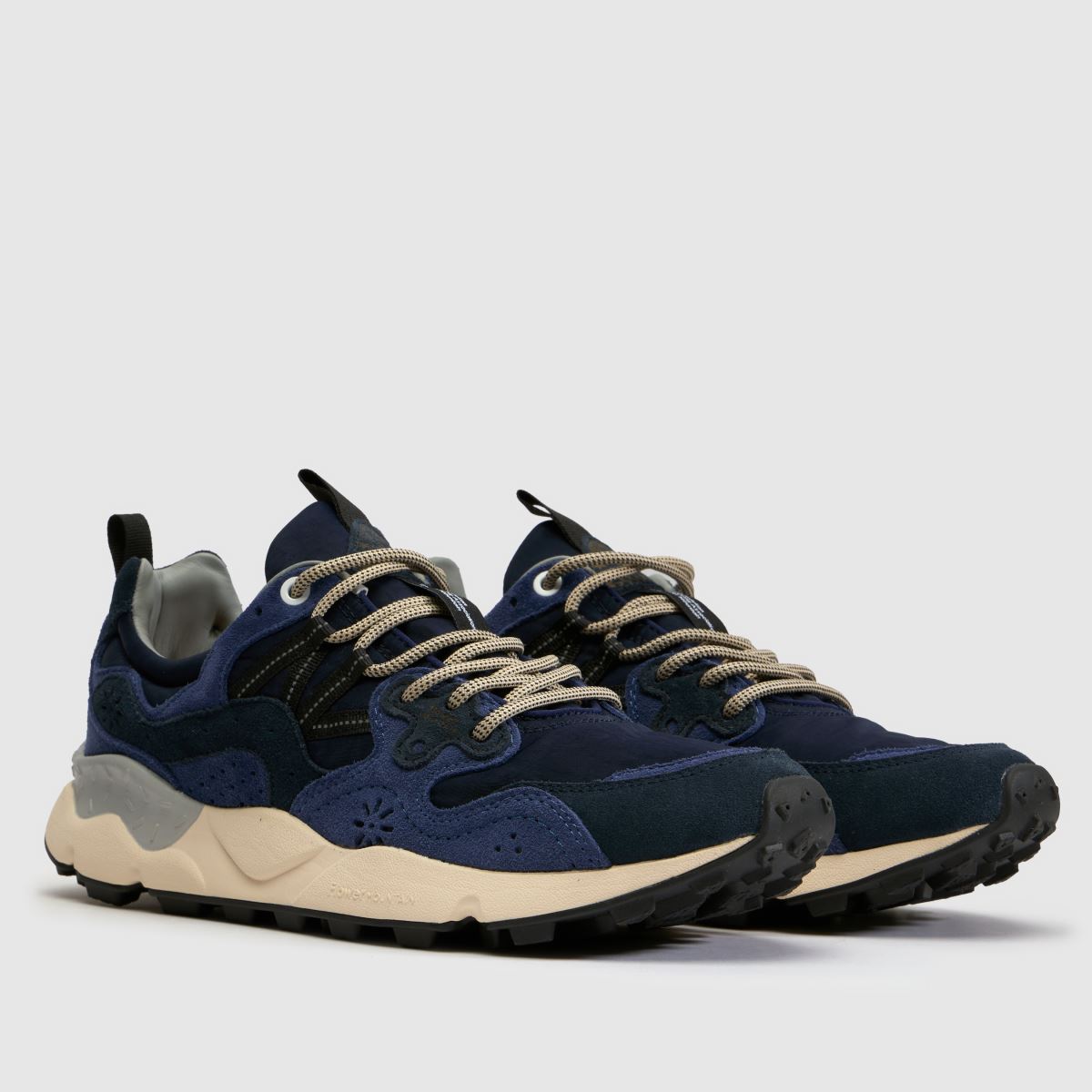 FLOWER MOUNTAIN Yamano 3 in Navy Multi FLOWER MOUNTAIN Yamano 3 1