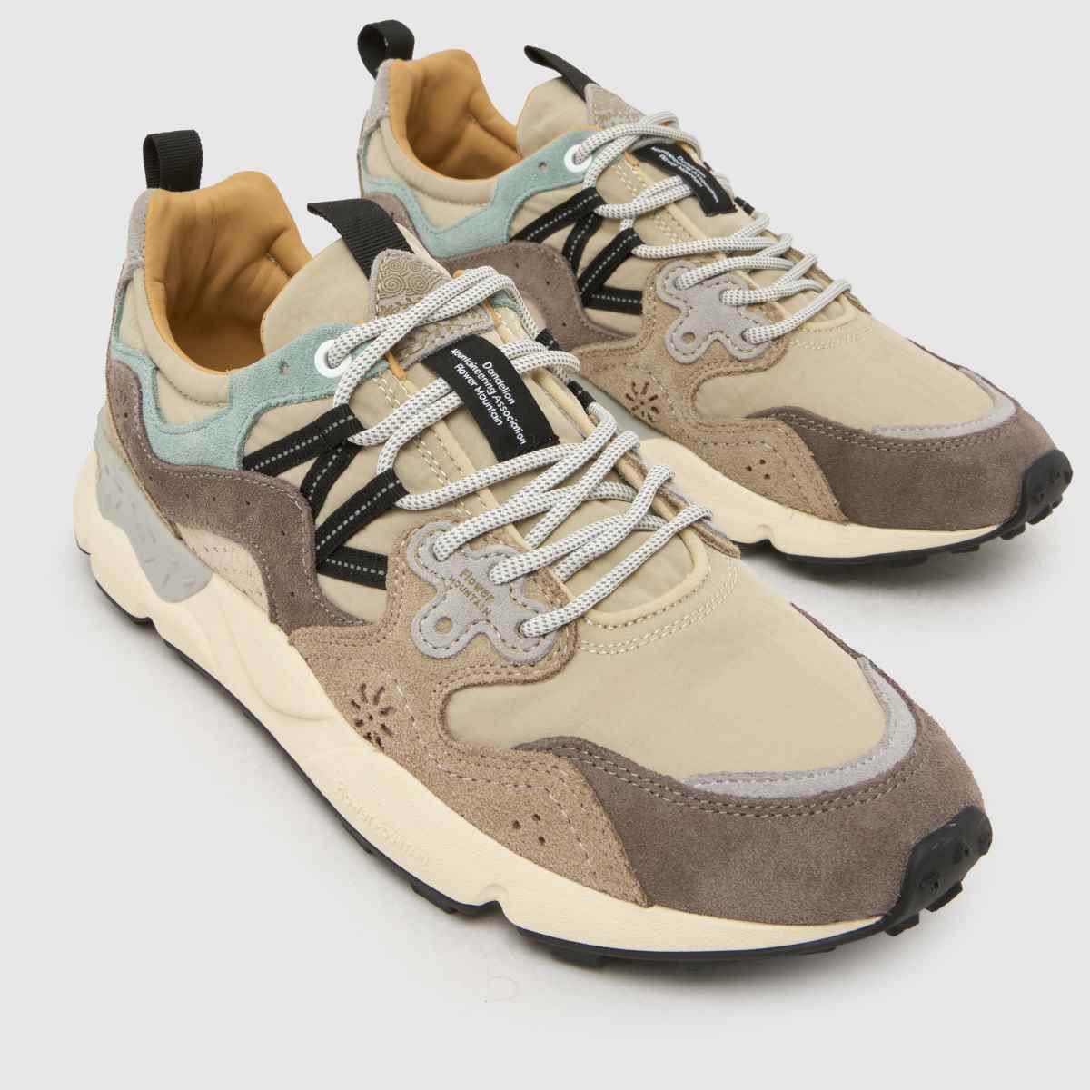 FLOWER MOUNTAIN Yamano 3 in Khaki FLOWER MOUNTAIN Yamano 3 4