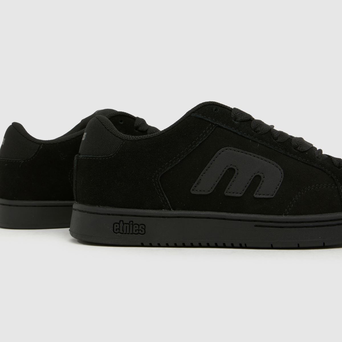 Etnies Kingpin 2K in Black Etnies Kingpin 2K 4