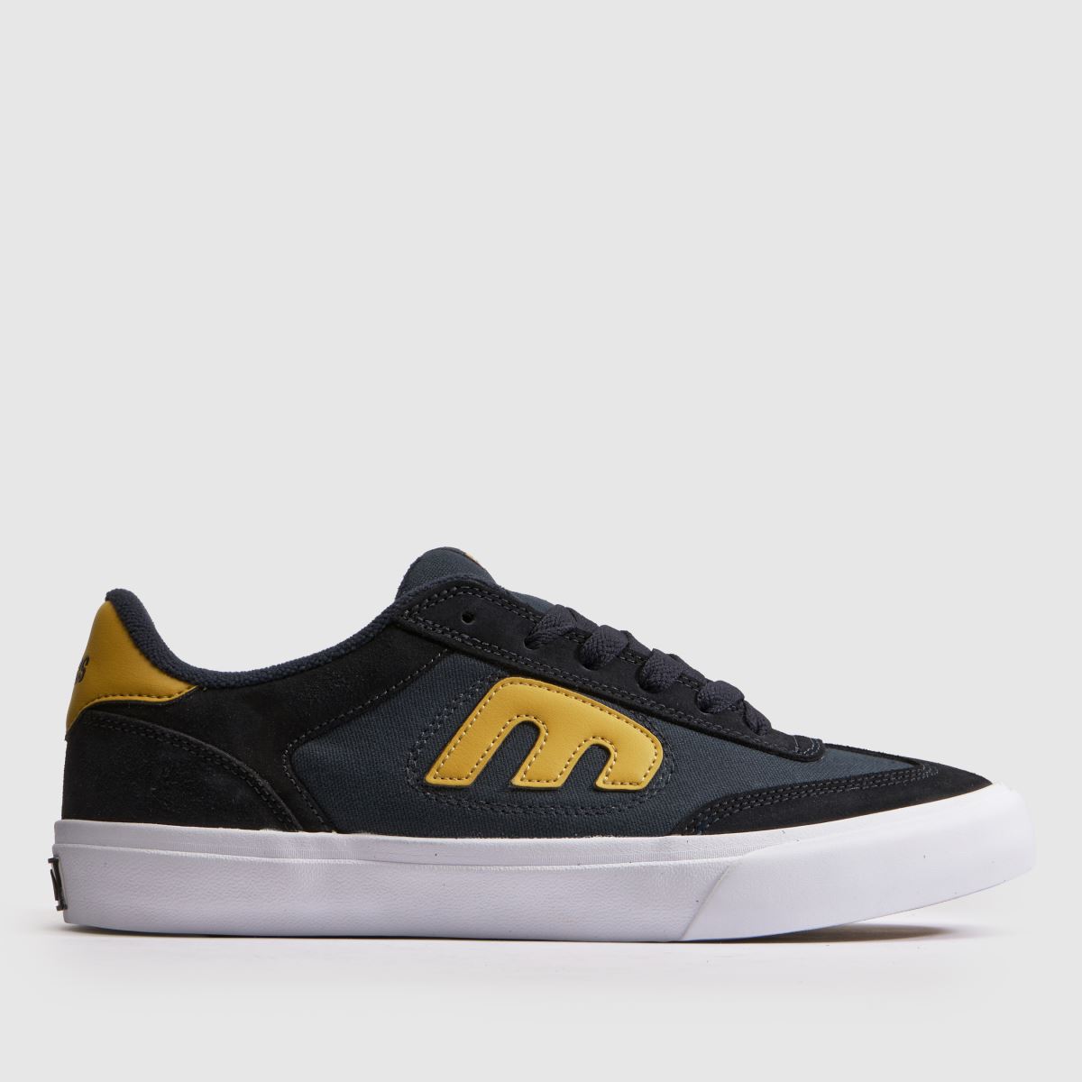 Etnies Locut Vulc in Navy & Gold Etnies Locut Vulc
