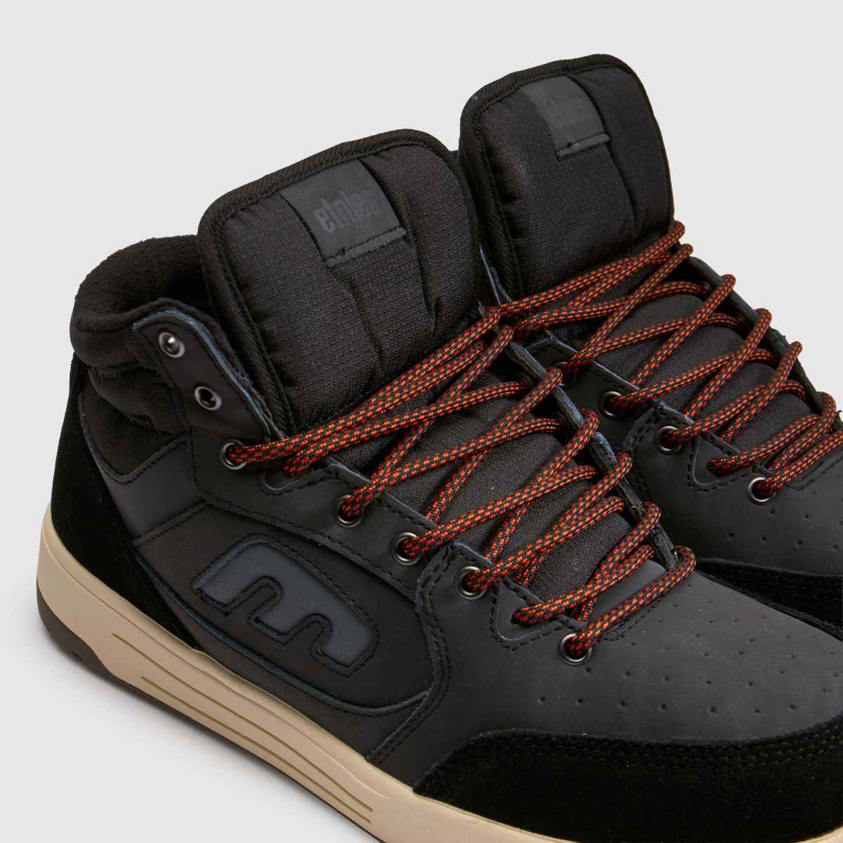 Etnies Loot Hi Weatherised in Black & Grey Etnies Loot Hi Weatherised 4