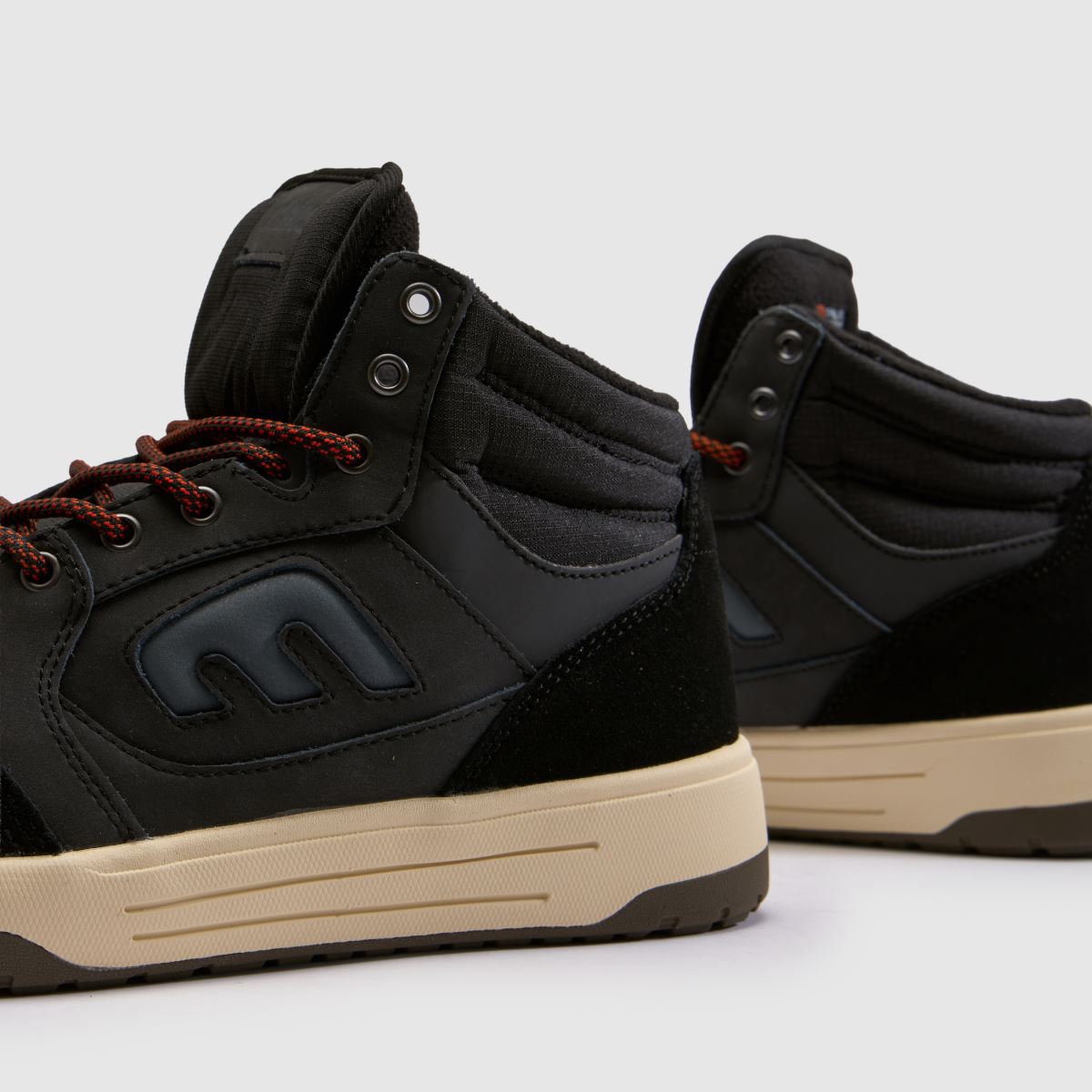 Etnies Loot Hi Weatherised in Black & Grey Etnies Loot Hi Weatherised 7