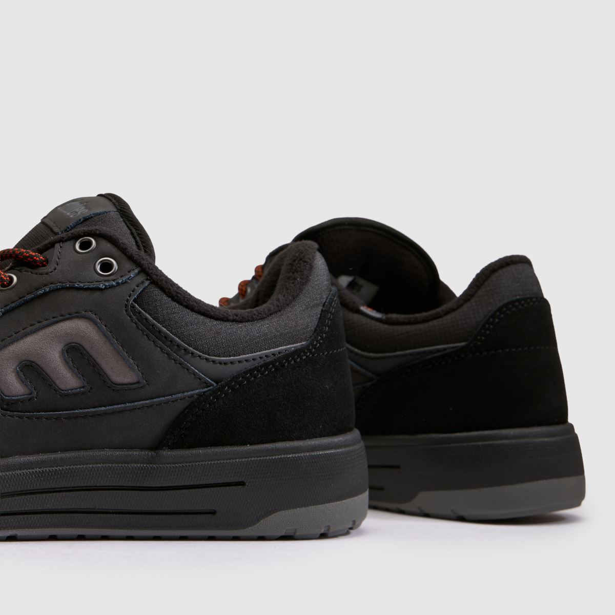 Etnies Loot Lo Weatherised in Black & Grey Etnies Loot Lo Weatherised 7