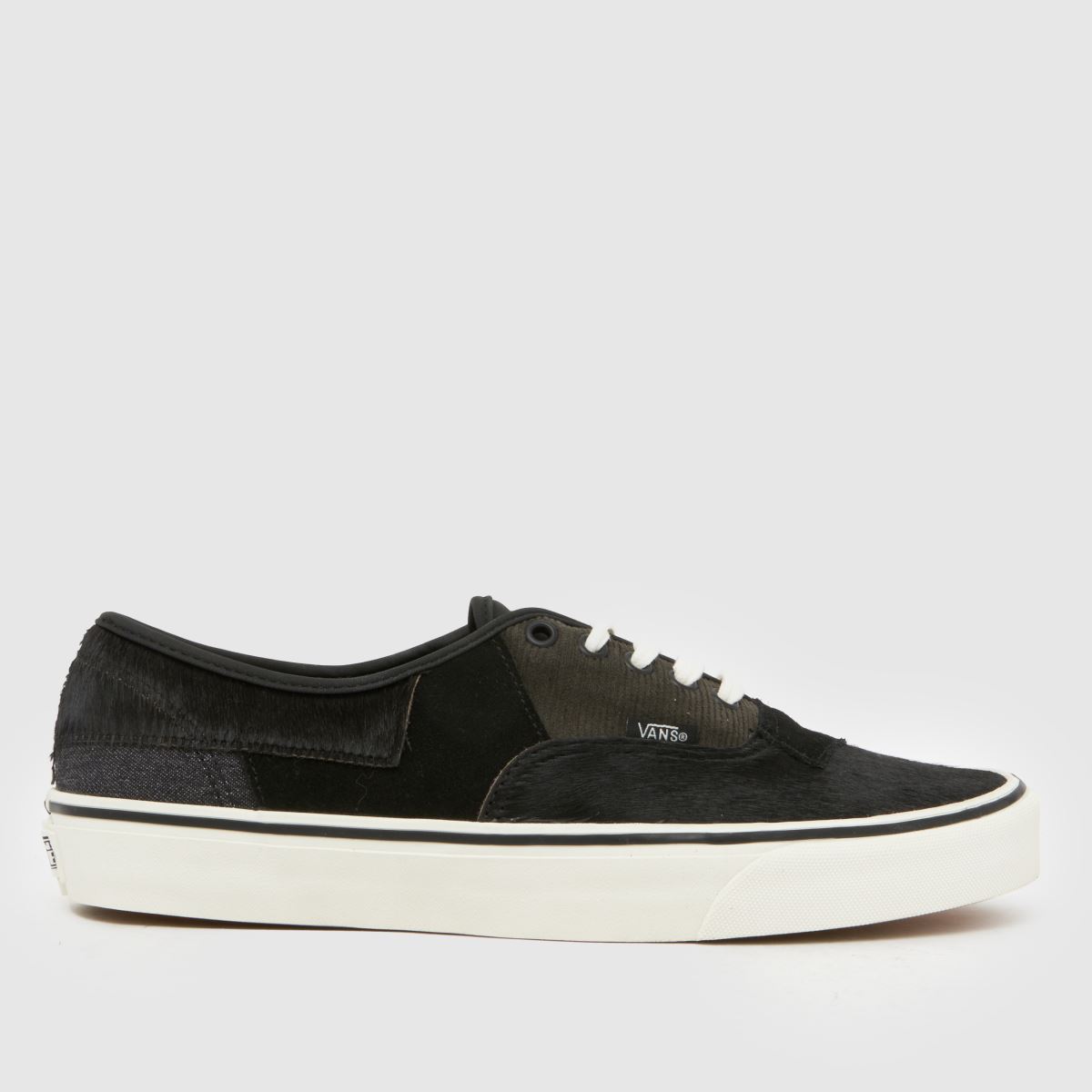 Vans Authentic Trainers in Black Multi