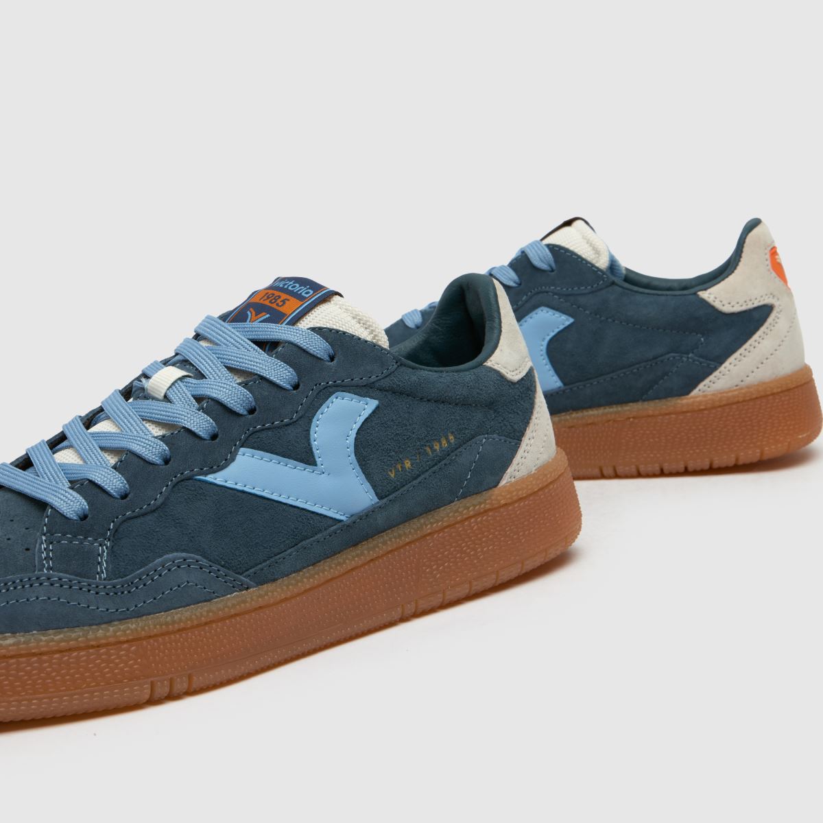 victoria Smash in Navy Multi