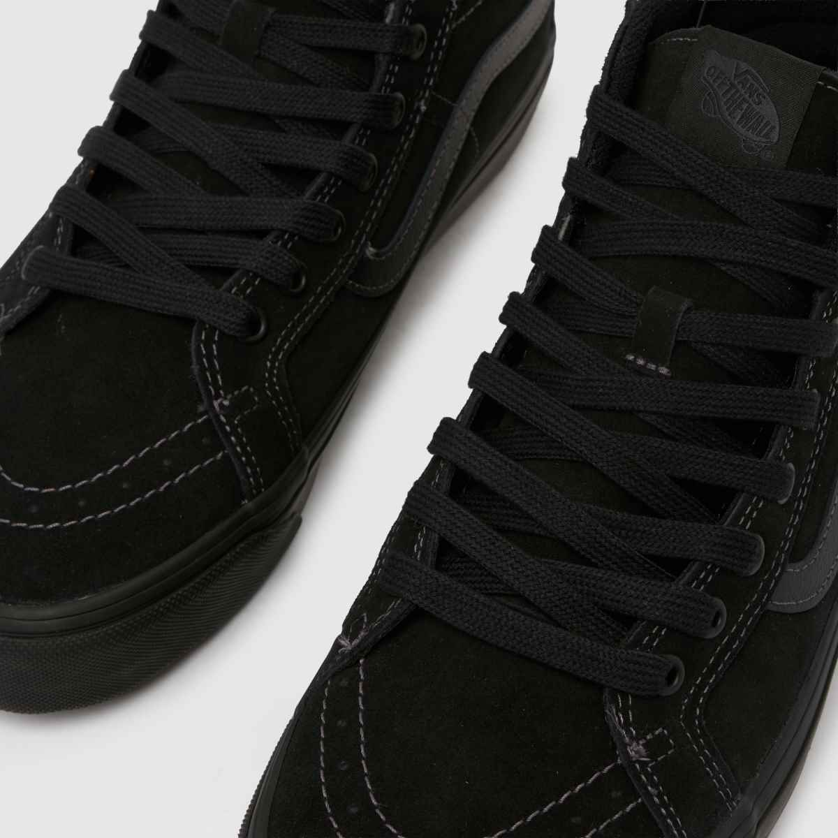 Vans MTE Sk8-Hi in Black Vans MTE Sk8-Hi 7
