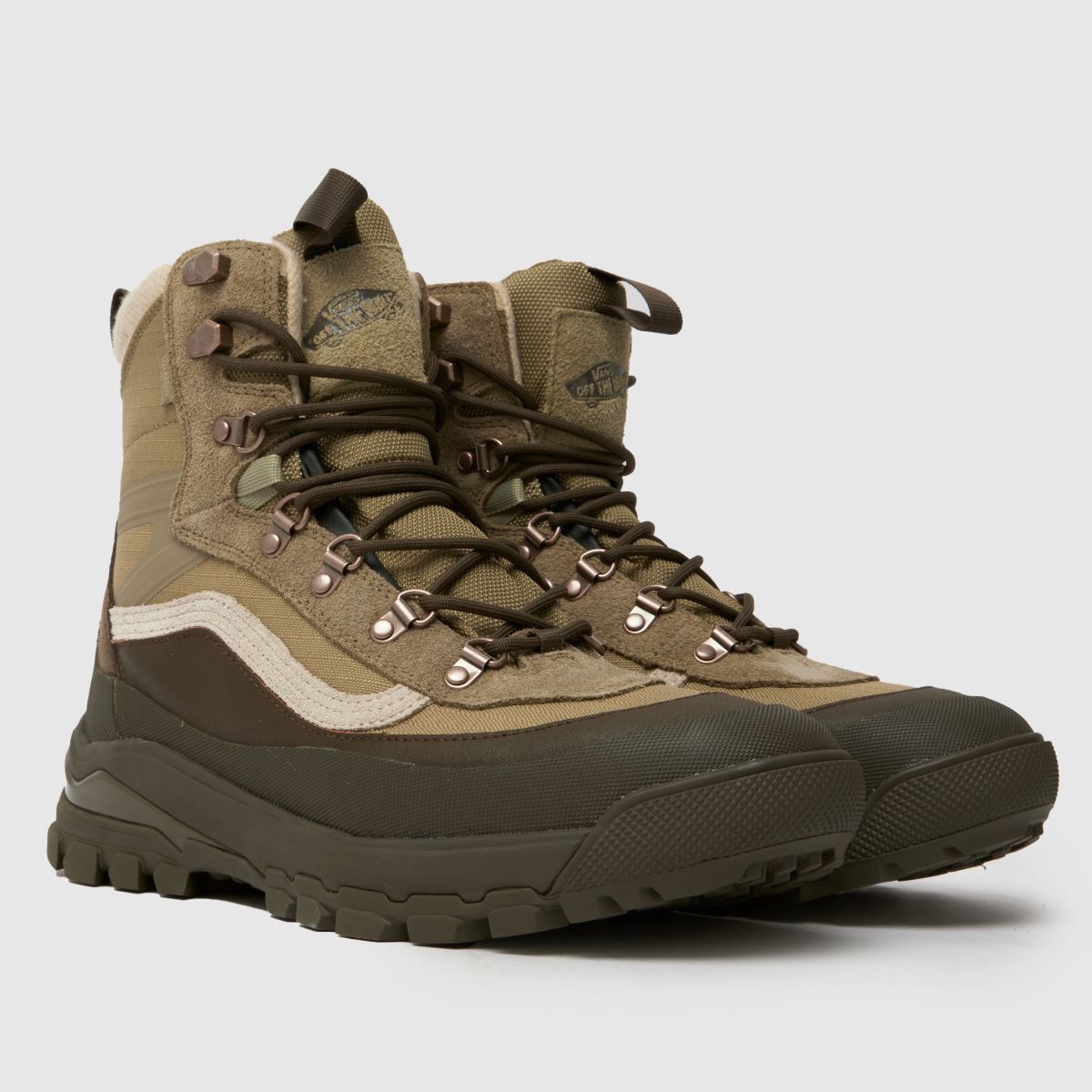Vans MTE Snow Kicker in Khaki Vans MTE Snow Kicker 1