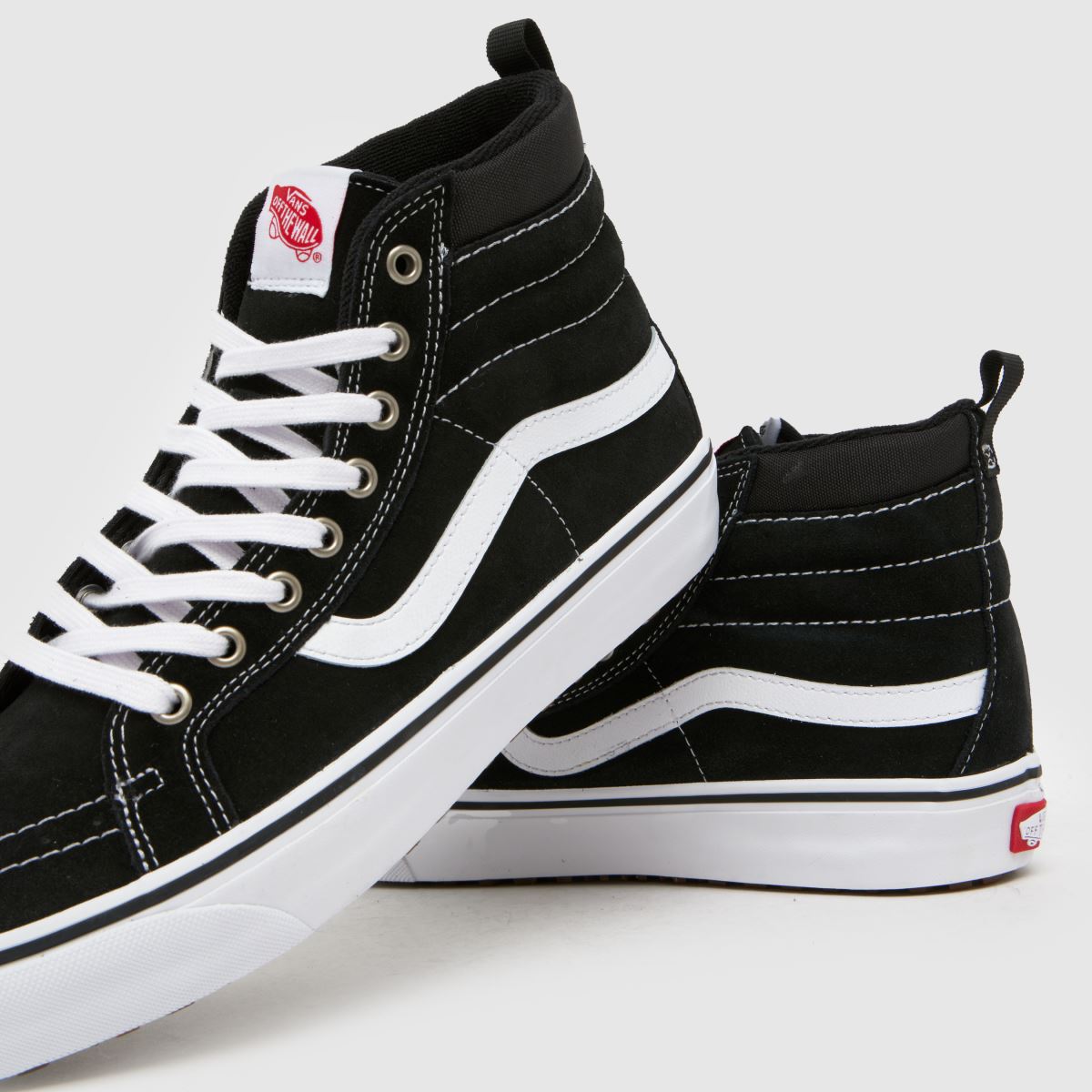 Vans MTE Sk8 Hi in Black & White Vans MTE Sk8 Hi 7