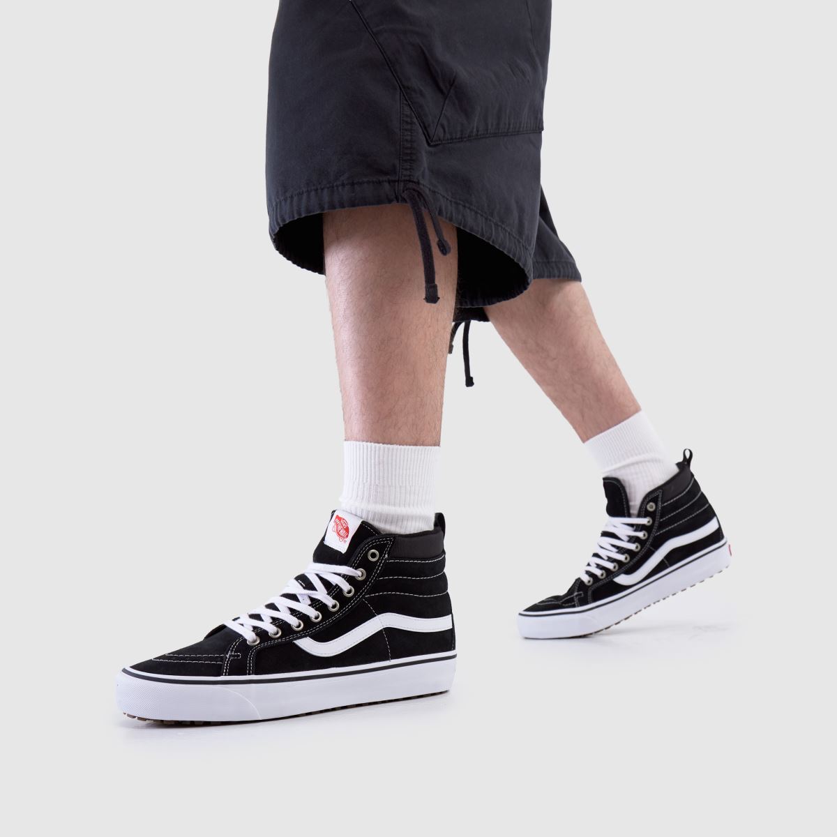 Vans MTE Sk8 Hi in Black & White Vans MTE Sk8 Hi 8