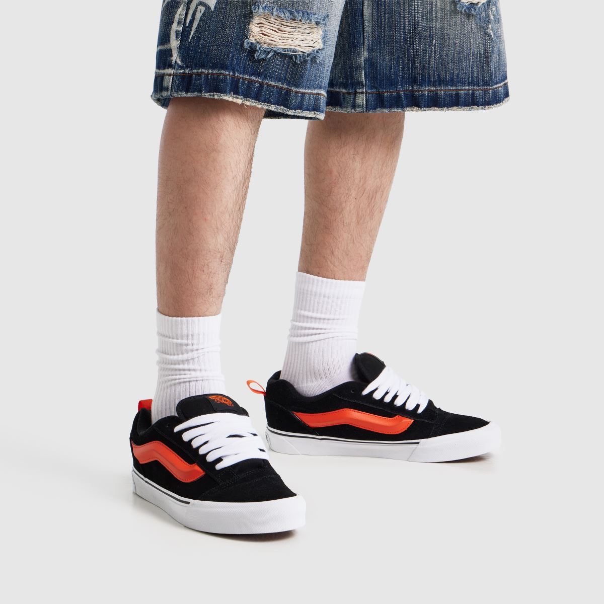 Vans Knu Skool in Black & Orange Vans Knu Skool 8