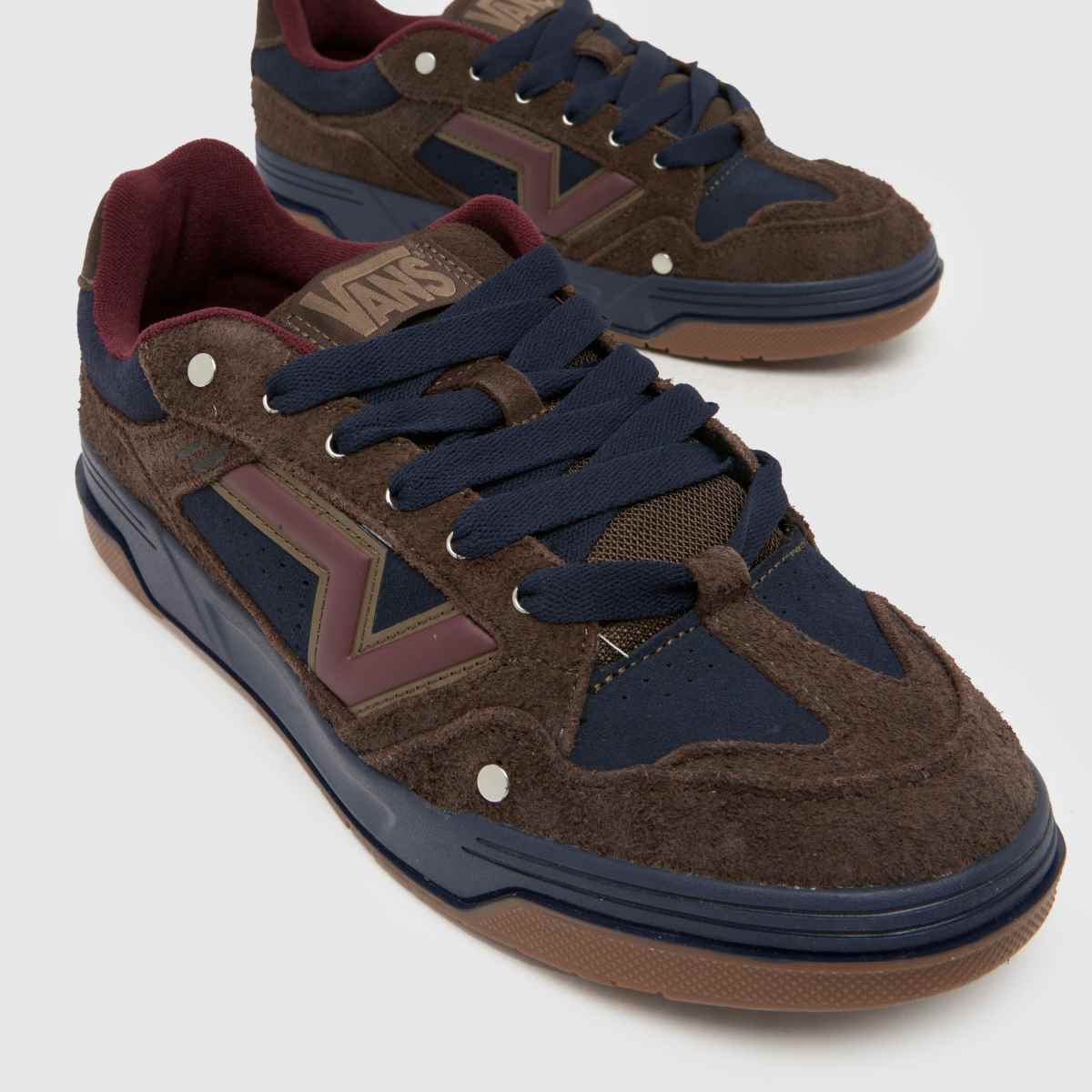 Vans Upland in Dark Brown Vans Upland 4