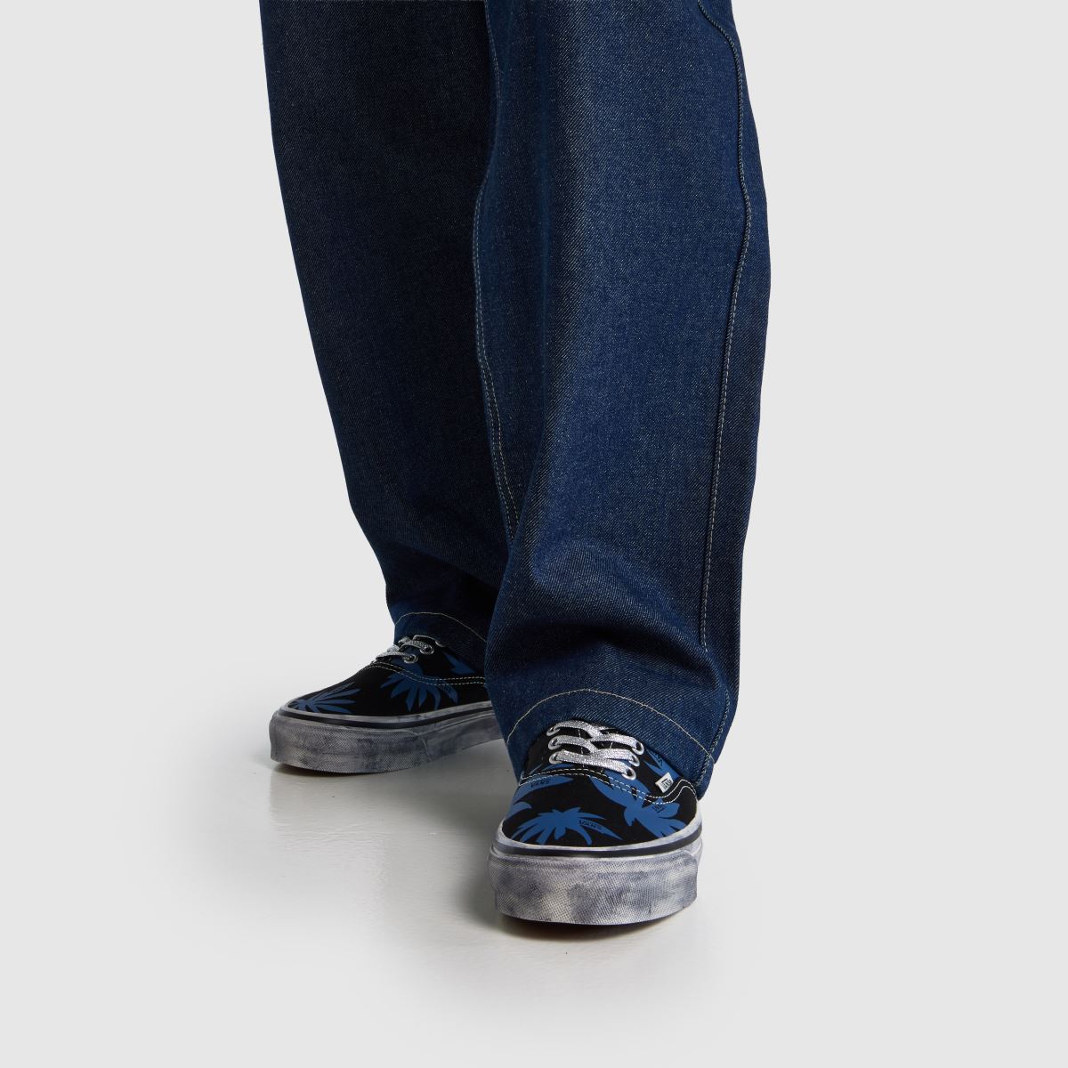 Vans LX Authentic 44 in Black and blue Vans LX Authentic 44 8
