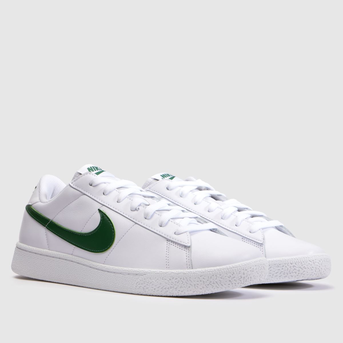 Nike Tennis Classic in White & Green Nike Tennis Classic 1