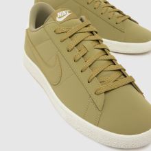 Nike Tennis Classic in Khaki Nike Tennis Classic,3 of 4