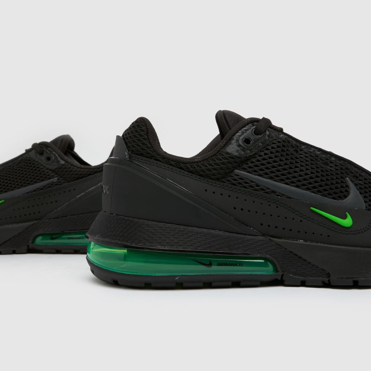 Nike Air Max Pulse in Black & Green Nike Air Max Pulse 4