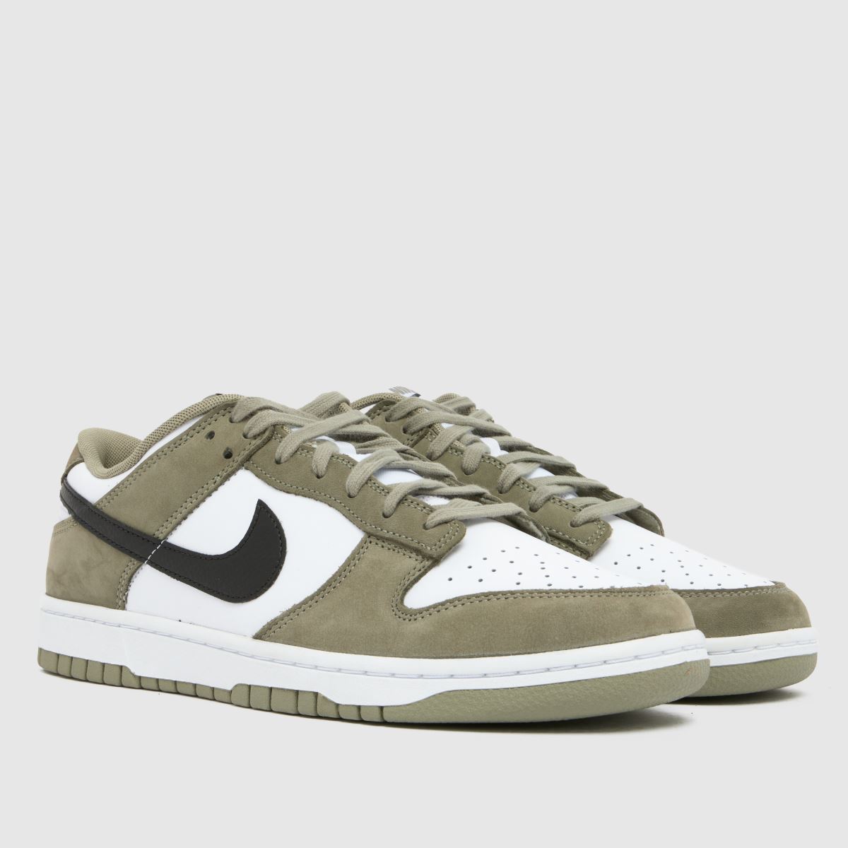 Nike Dunk Low in Khaki Nike Dunk Low 1