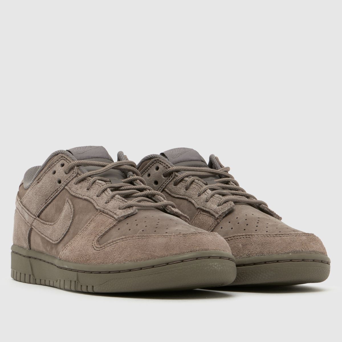 Nike Dunk Low in Grey Nike Dunk Low 8