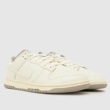 Nike Dunk,2 of 4