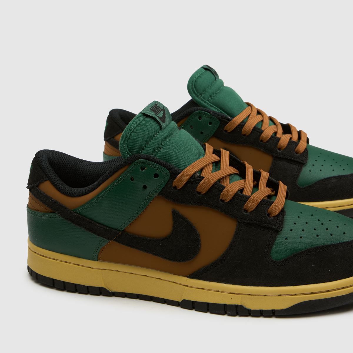 Nike Dunk Low in Black Multi Nike Dunk Low 4
